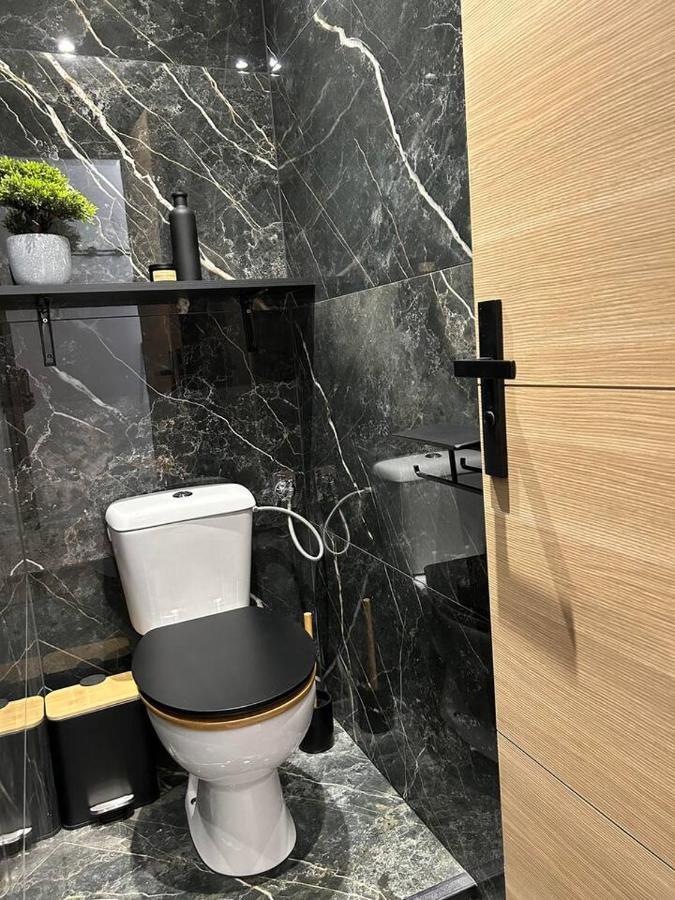 Appartement Jacuzzi Narbona Esterno foto