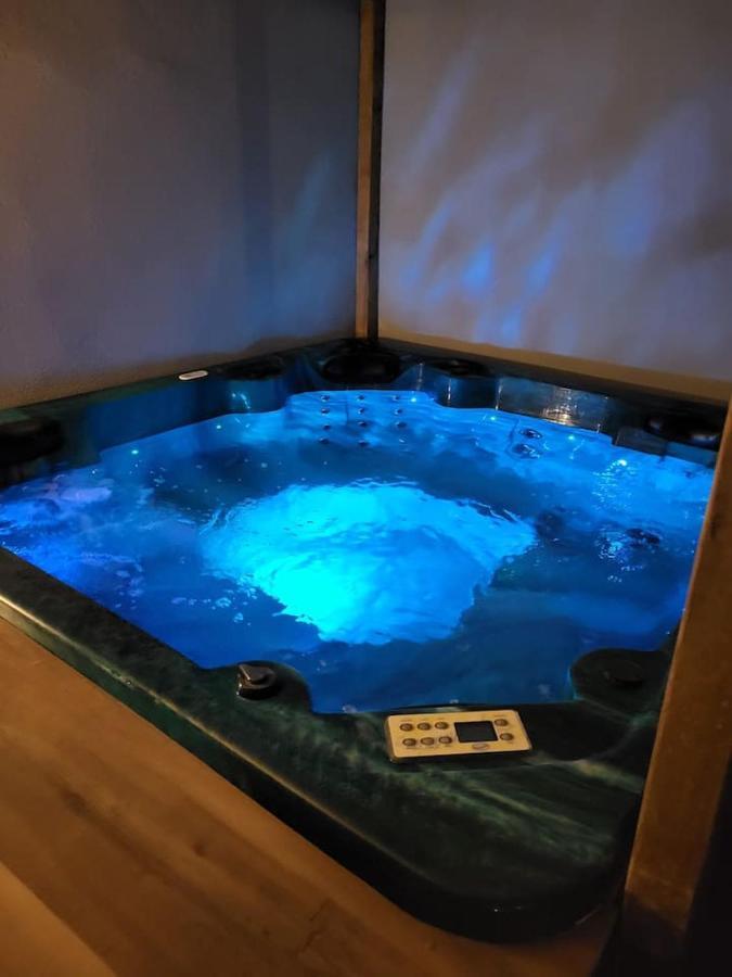 Appartement Jacuzzi Narbona Esterno foto
