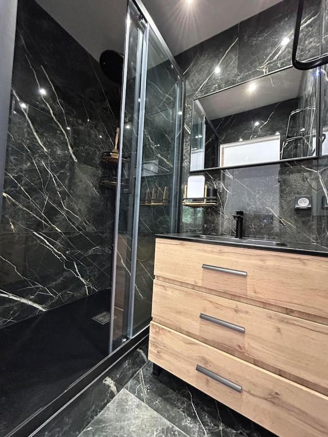 Appartement Jacuzzi Narbona Esterno foto